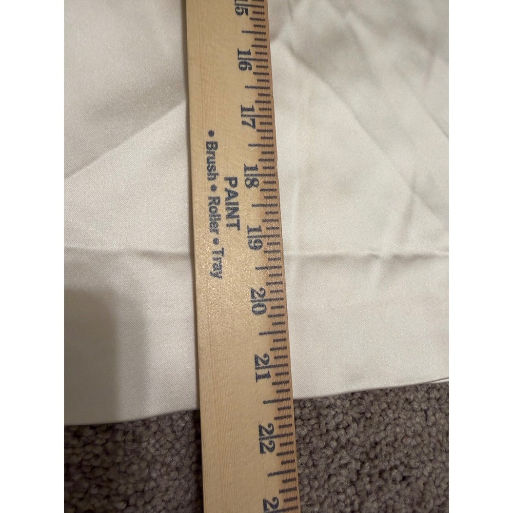 Antonio Melani Ivory Satin Pencil Skirt Zipper Back Women Size Petite - Picture 10 of 11